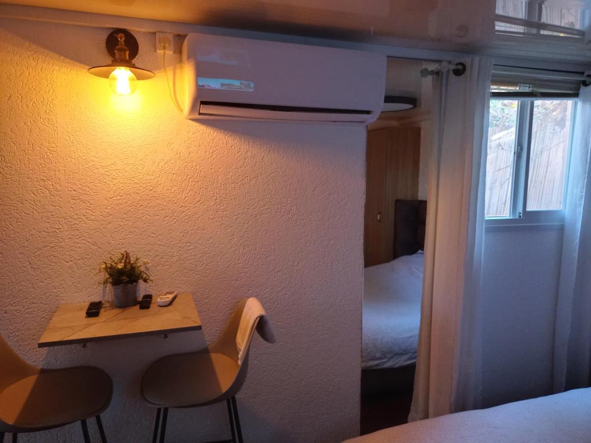 Apartmán קאסה גומז Kiryat Ekron Exteriér fotografie